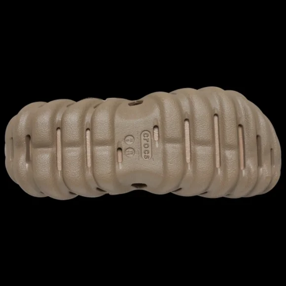 Crocs Echo Clogs - Picture 4 of 11